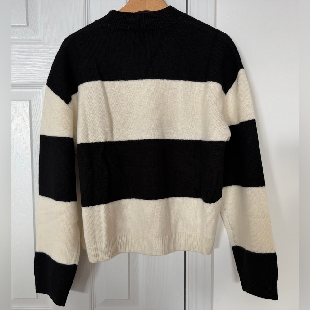 A.P.C. Penny Sweater - 100% wool Black and White Striped - size M - Picture 10 of 10